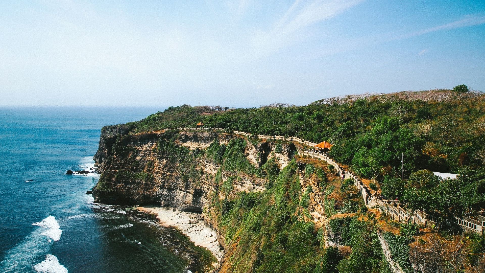 The Best Wedding Venues in Uluwatu for Australian Couples