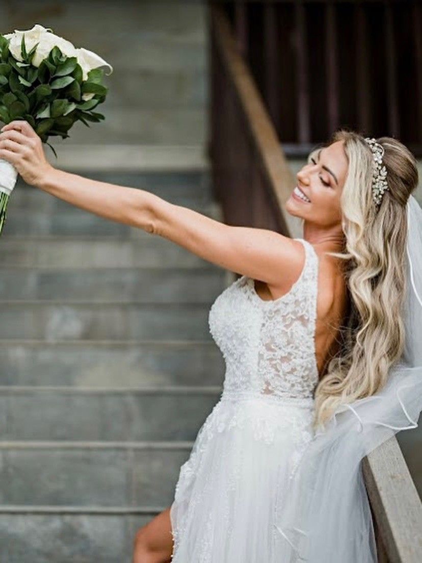 Anna Buerck Bridal Hair Stylist — photo 6