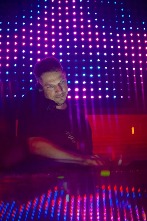 Clay Edger - DJ & Percussionist — photo 3