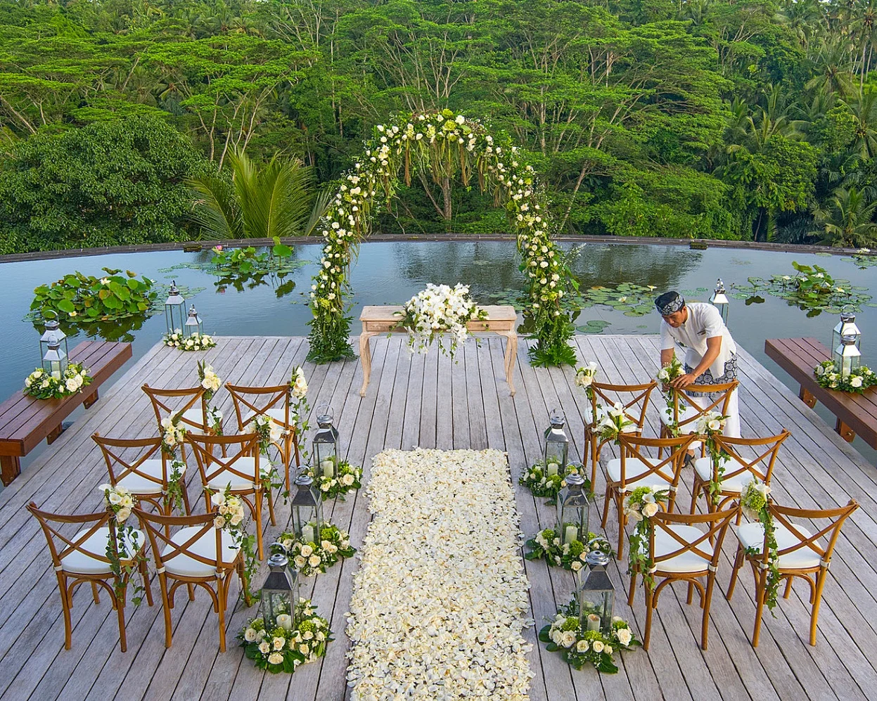 Four Seasons Resort at Sayan — photo 3