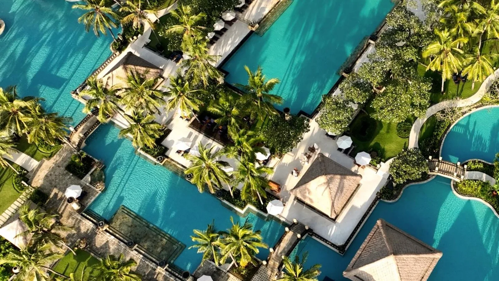 Conrad Bali — photo 1