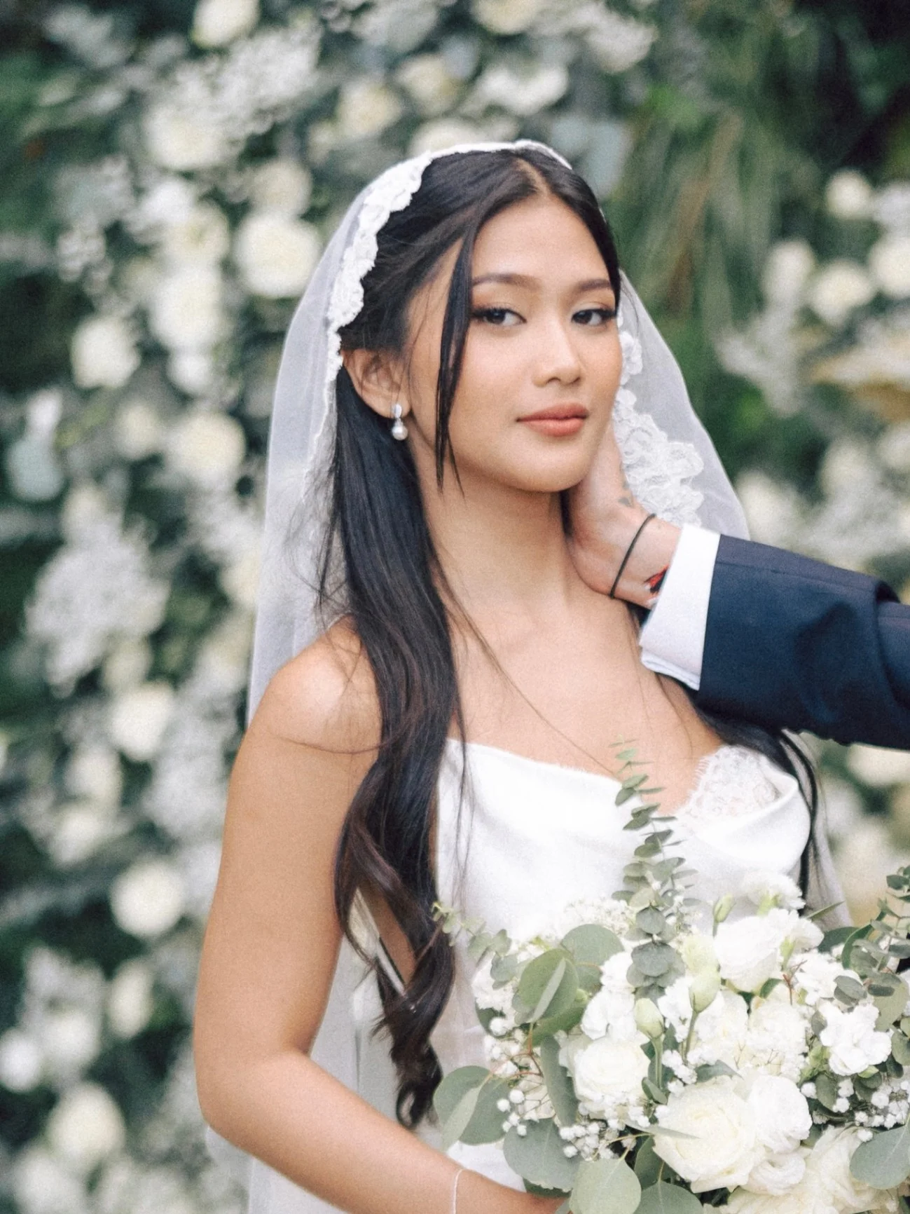 Makeup By Jovanca Bridal Hair & Makeup — photo 5