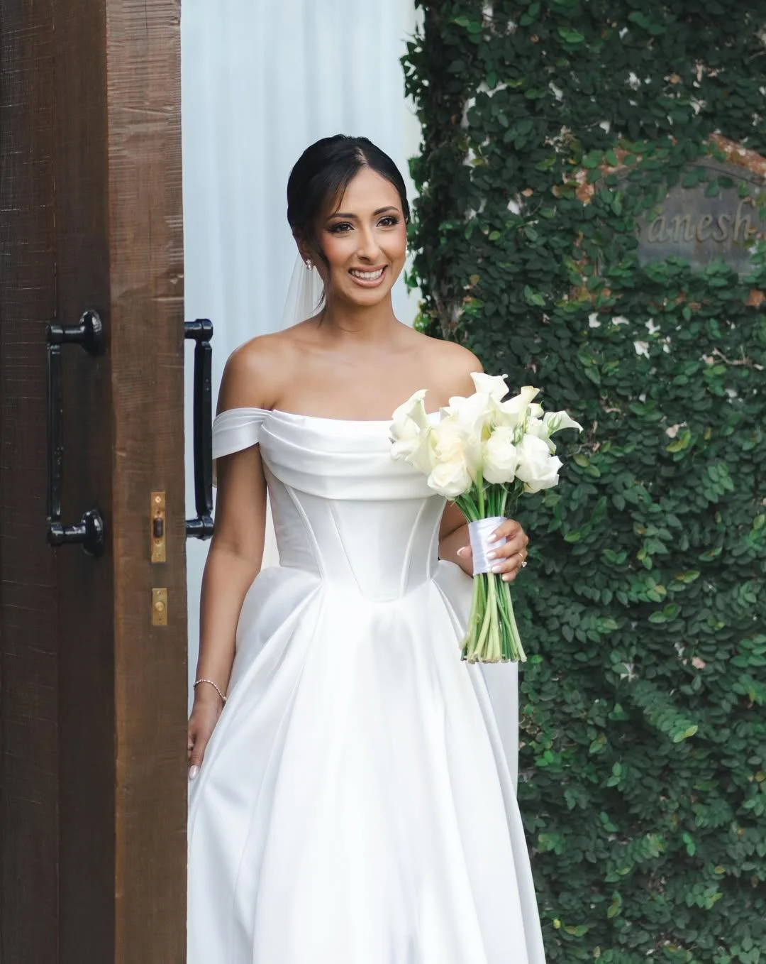 Makeup By Jovanca Bridal Hair & Makeup — photo 9