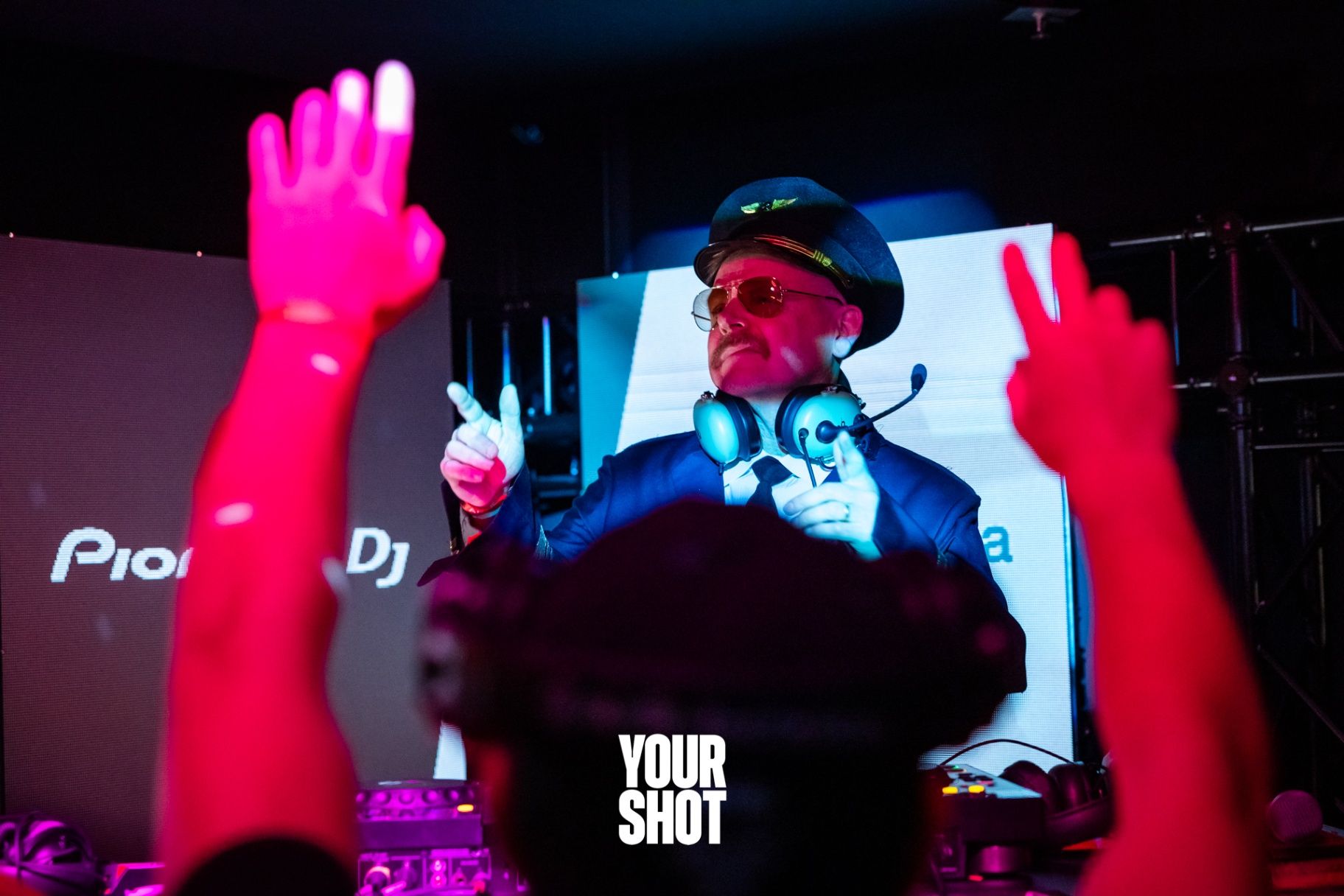 Airborne DJ — photo 4