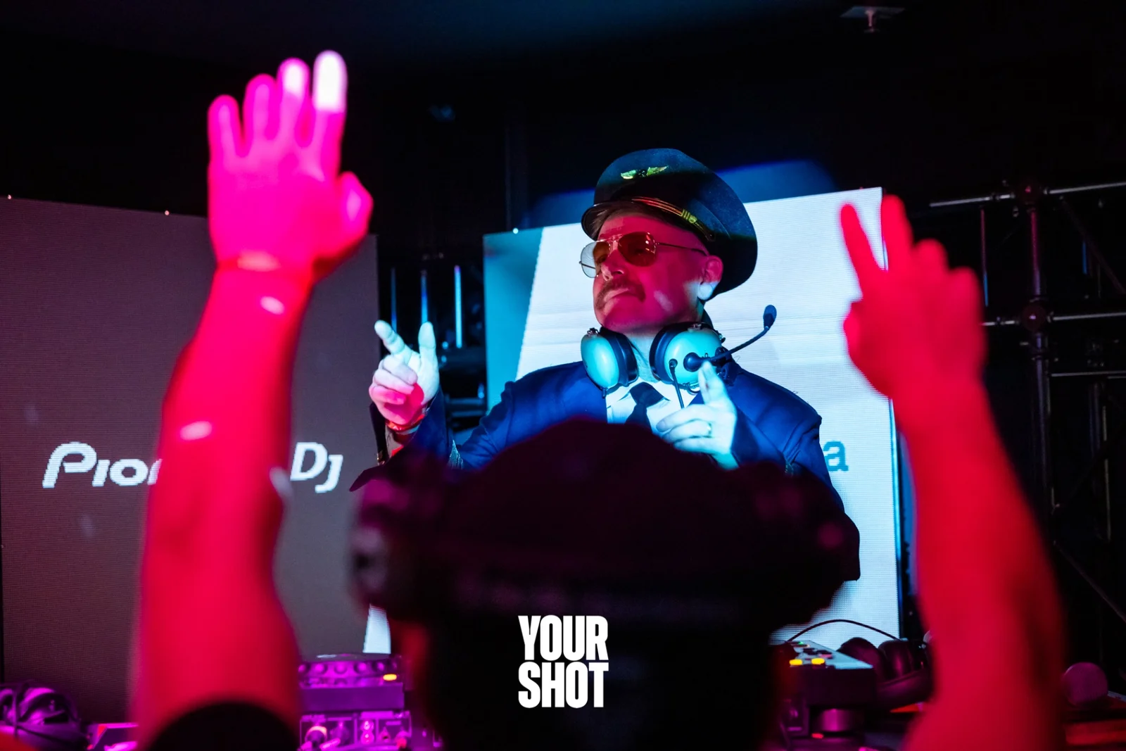Airborne DJ — photo 4
